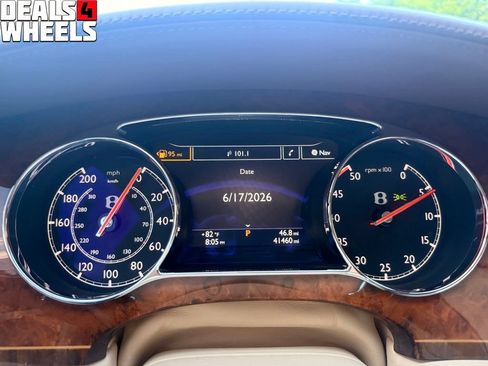 Used 2012 Bentley Mulsanne RWD image 38