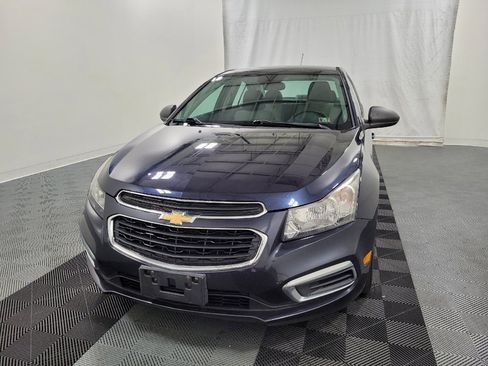 Used 2015 Chevrolet Cruze LS FWD image 15