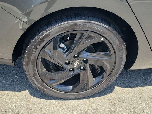 New 2026 Hyundai Elantra Sport FWD image 29