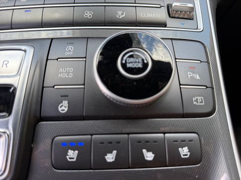 Certified 2022 Hyundai Santa Fe Calligraphy FWD image 31