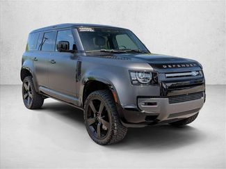 Used 2023 Land Rover Defender 110 V8 AWD/4WD video 3