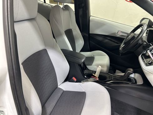 Used 2024 Toyota Corolla SE image 13