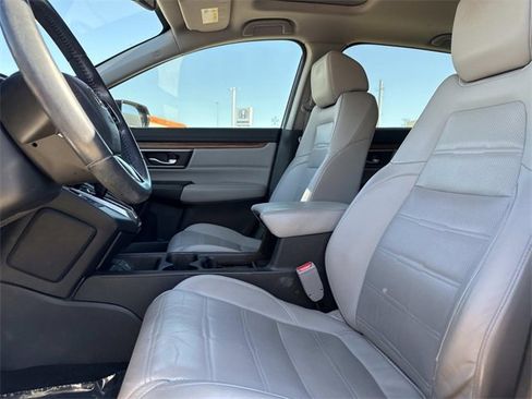 Used 2017 Honda CR-V EX-L image 7