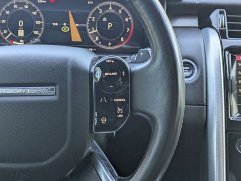 Used 2019 Land Rover Discovery HSE Luxury image 20