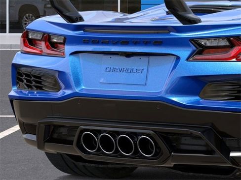 New 2026 Chevrolet Corvette ZR1 w/ ZR1 Carbon Fiber Aero Package image 15