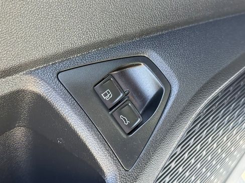 Used 2023 Volkswagen Jetta SE w/ Panoramic Sunroof Package FWD image 12