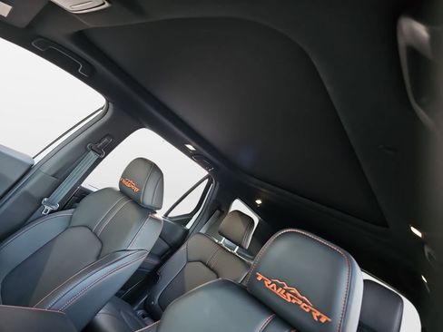 Used 2024 Honda Pilot TrailSport image 18