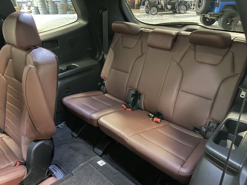 Used 2024 Kia Telluride SX Prestige image 29