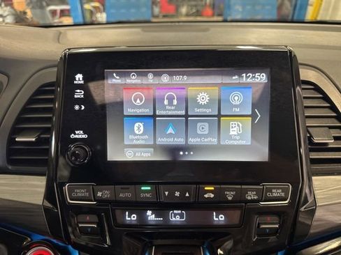 Used 2022 Honda Odyssey Elite image 19