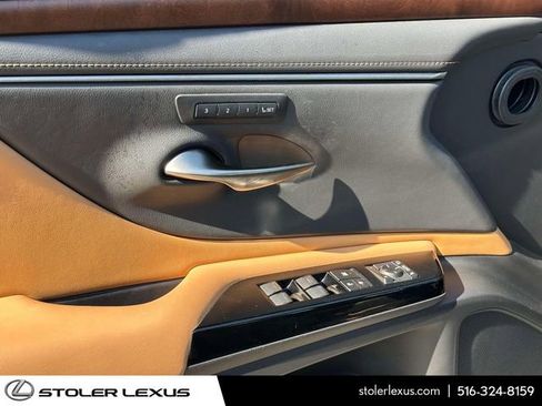 Used 2022 Lexus ES 350 w/ Premium Package FWD image 14