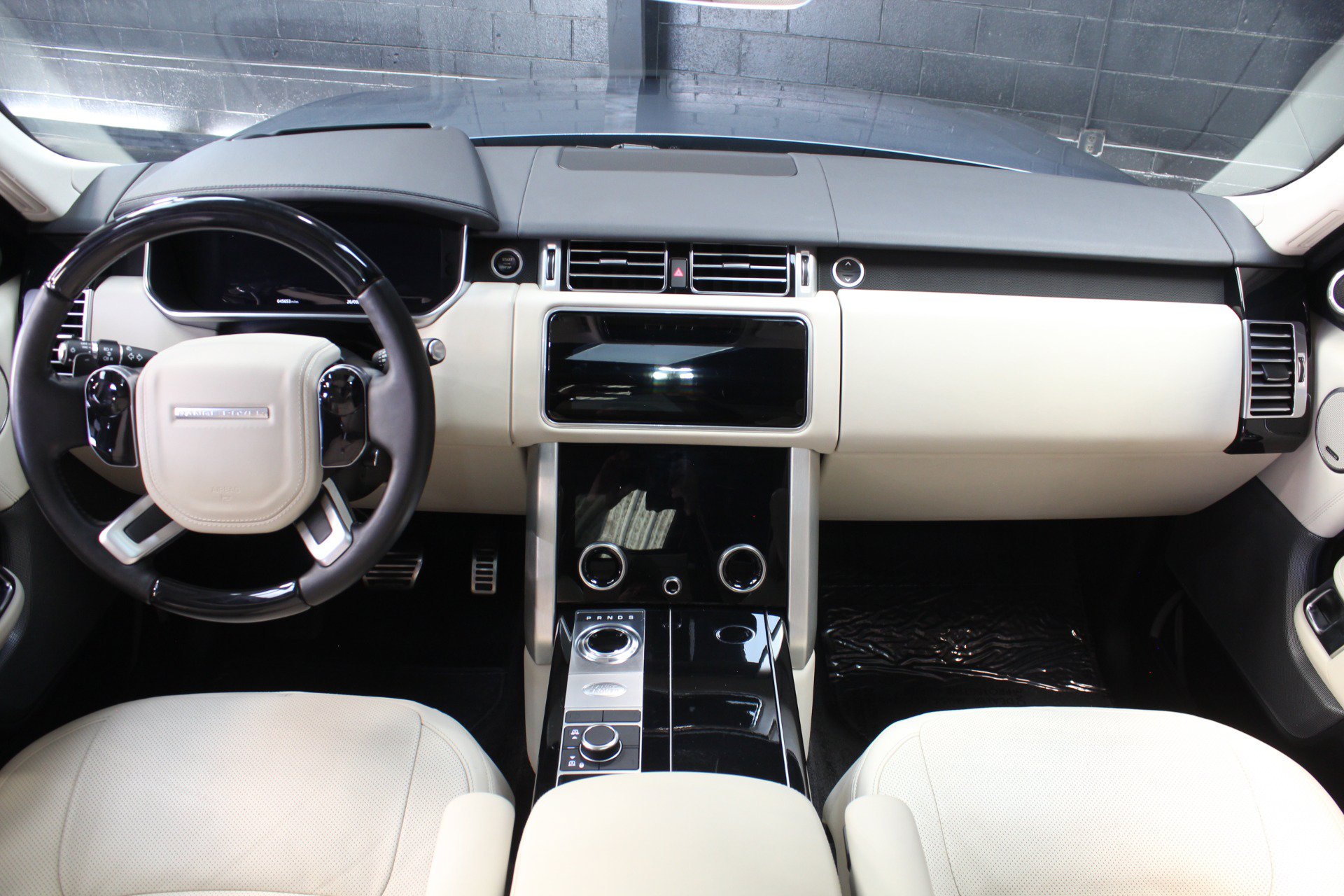 Used 2021 Land Rover Range Rover P525 Westminster Edition AWD/4WD image 29