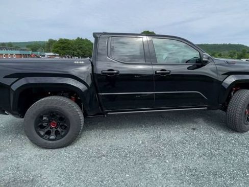 New 2026 Toyota Tacoma TRD Pro AWD/4WD image 9