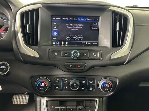 Used 2024 GMC Terrain SLE w/ Driver Convenience Package AWD/4WD image 22