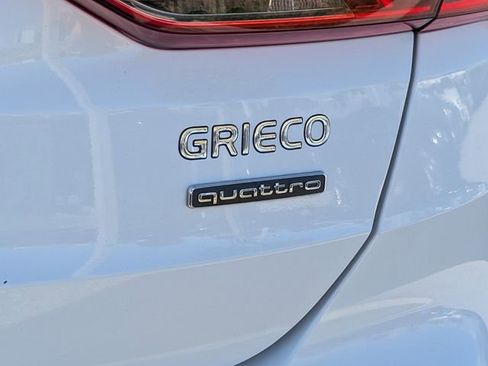 Used 2020 Audi Q3 2.0T Premium image 11