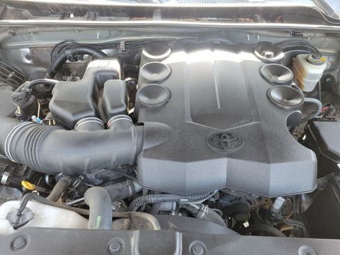 Used 2019 Toyota 4Runner SR5 Premium image 31