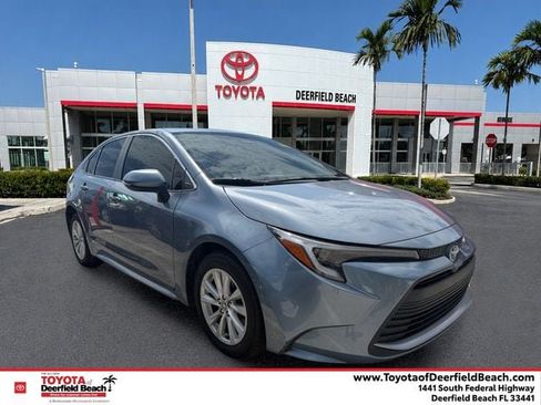 Used 2023 Toyota Corolla XLE FWD image 1