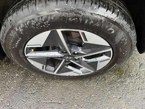 Used 2025 Hyundai Tucson SEL image 32