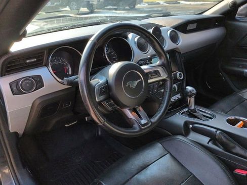 Used 2017 Ford Mustang Premium image 12