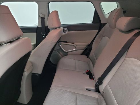 Used 2023 Kia Soul LX w/ LX Technology Package FWD image 18