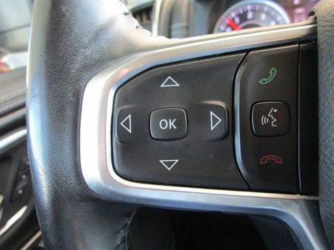 Used 2020 RAM 1500 Laramie RWD image 37