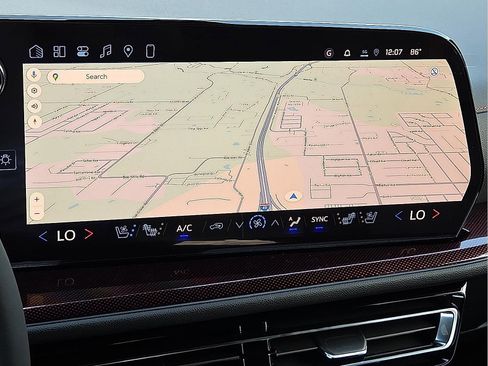 Used 2026 Chevrolet Traverse RS image 18