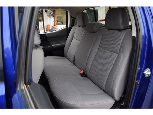 Used 2023 Toyota Tacoma 4x4 Double Cab image 12