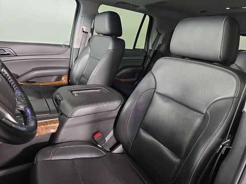 Used 2020 Chevrolet Tahoe Premier AWD/4WD image 15