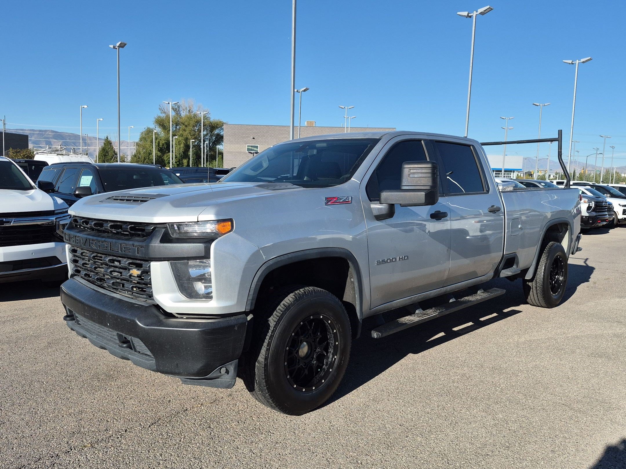 Used 2020 Chevrolet Silverado 3500 W/T w/ Z71 Off-Road Package AWD/4WD image 8
