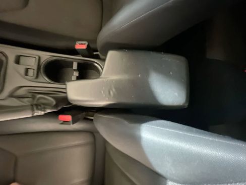 Used 2019 Subaru Crosstrek 2.0i image 20