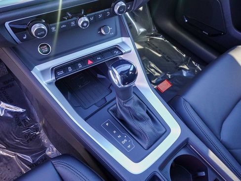 Used 2025 Audi Q3 2.0T Premium Plus w/ Premium Plus Package image 21