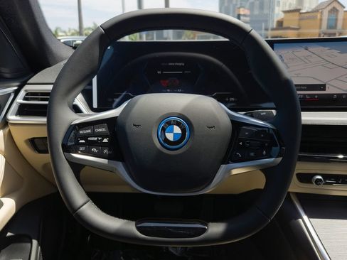 New 2026 BMW i4 eDrive40 w/ Parking Assistance Package RWD image 15