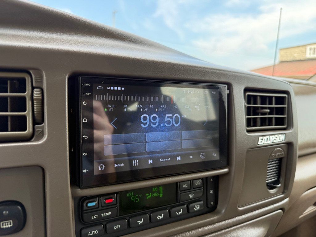 Used 2003 Ford Excursion Limited RWD image 30