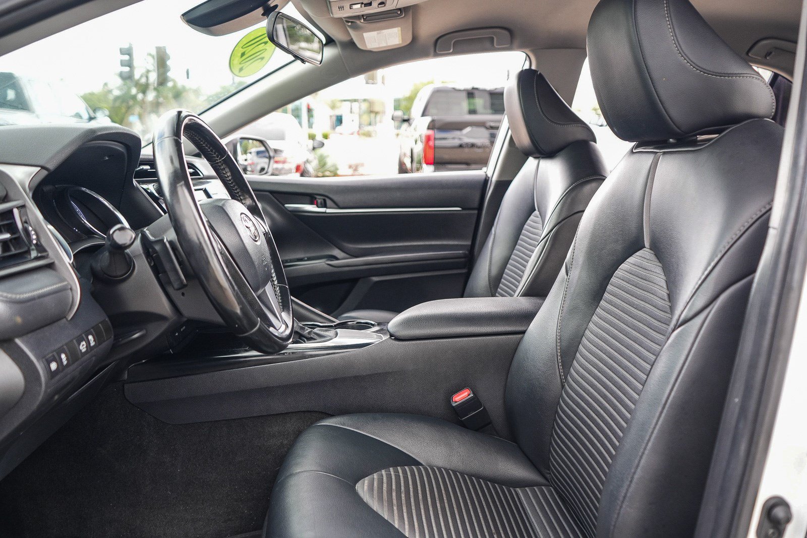 Certified 2020 Toyota Camry SE FWD image 18