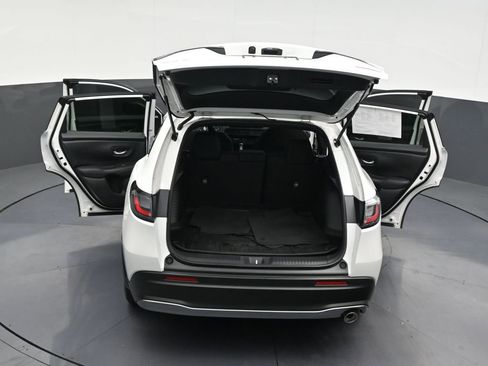 Used 2025 Honda HR-V Sport image 37