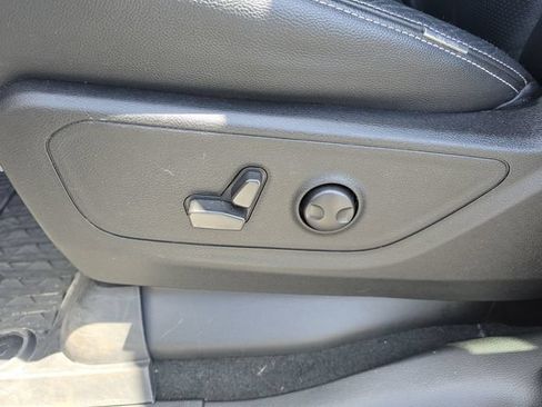 Used 2022 RAM 1500 Big Horn AWD/4WD image 31