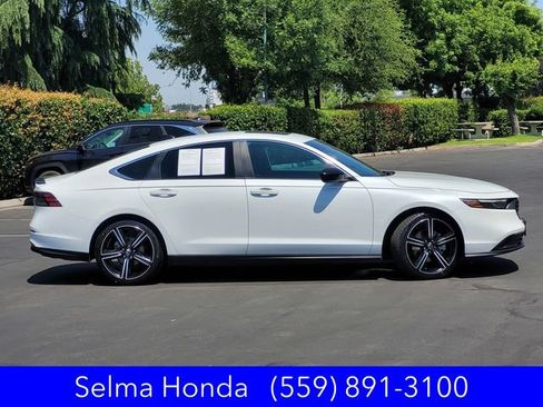 Used 2023 Honda Accord Sport image 4