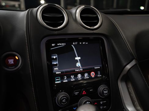 Used 2013 SRT Viper GTS w/ GTS Laguna Interior Pkg image 19