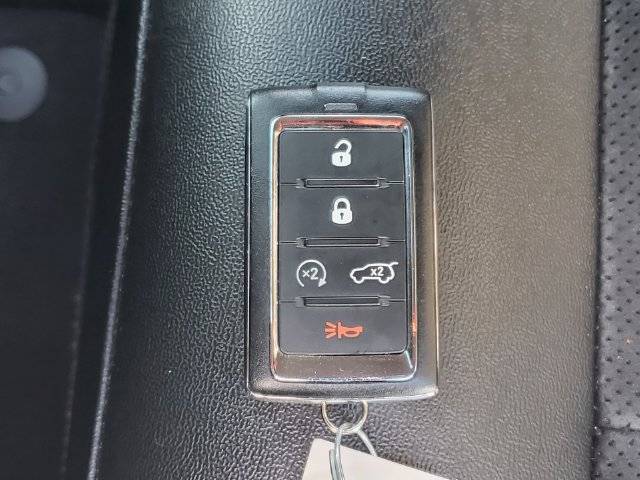 Certified 2024 Jeep Grand Cherokee Altitude AWD/4WD image 29