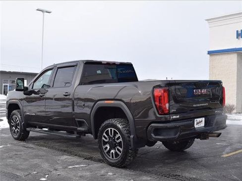 Used 2020 GMC Sierra 2500 AT4 w/ AT4 Premium Package image 7