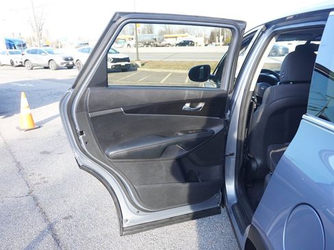 Used 2020 Kia Sorento L image 22