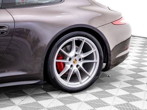 Used 2015 Porsche 911 Carrera 4S AWD/4WD image 37