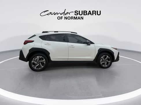 Used 2026 Subaru Crosstrek 2.5i Premium AWD/4WD image 2