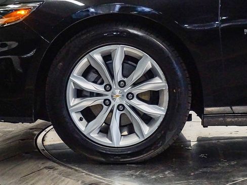 Used 2024 Chevrolet Malibu LT image 9