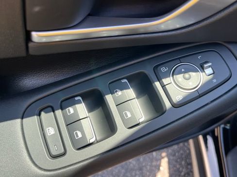 Used 2026 Hyundai Sonata SE FWD image 10