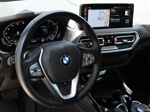 Used 2024 BMW X3 sDrive30i w/ Premium Package RWD image 13