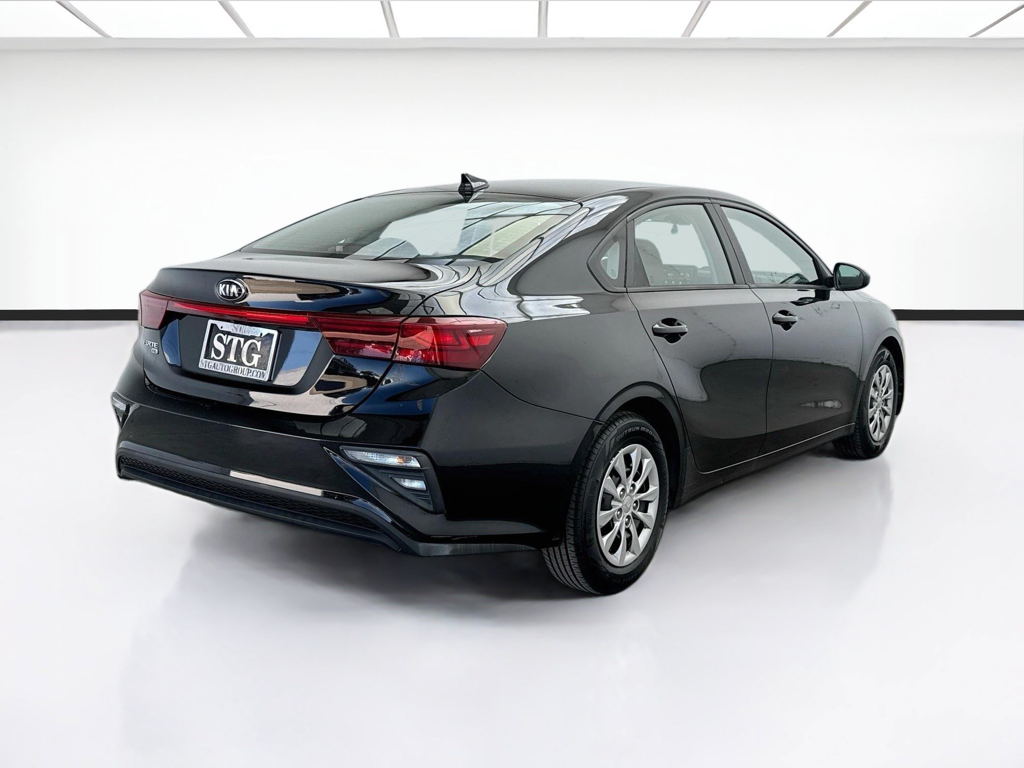 Used 2021 Kia Forte Sedan FWD image 4