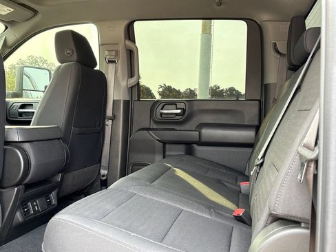 Used 2024 Chevrolet Silverado 2500 Custom w/ Custom Value Package AWD/4WD image 12