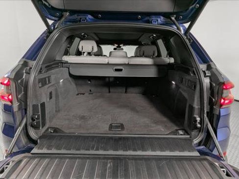 Used 2021 BMW X5 sDrive40i w/ Premium Package RWD image 18