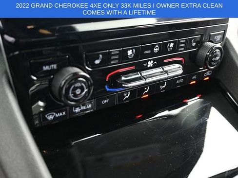 Used 2022 Jeep Grand Cherokee Limited 4xe w/ Luxury Tech Group II image 33