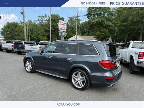 Used 2015 Mercedes-Benz GL 550 4MATIC image 3